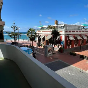 https://luxury-seaview-apartment-las-canteras.in-canary-islands.com